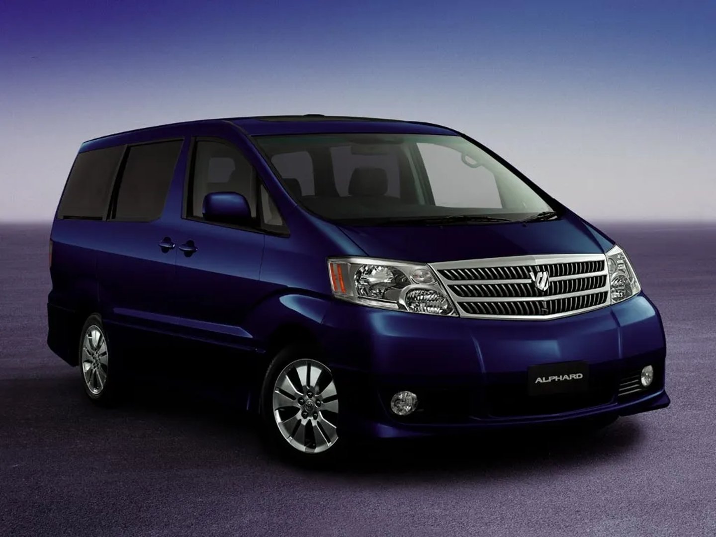 Toyota_Alphard_1_generation__Minivan__6.jpg