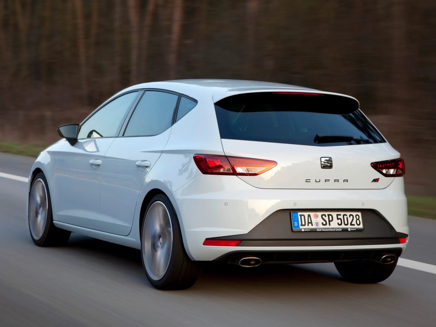 SEAT_Leon_Cupra_3_generation__Hatchback_5-door__12.jpg