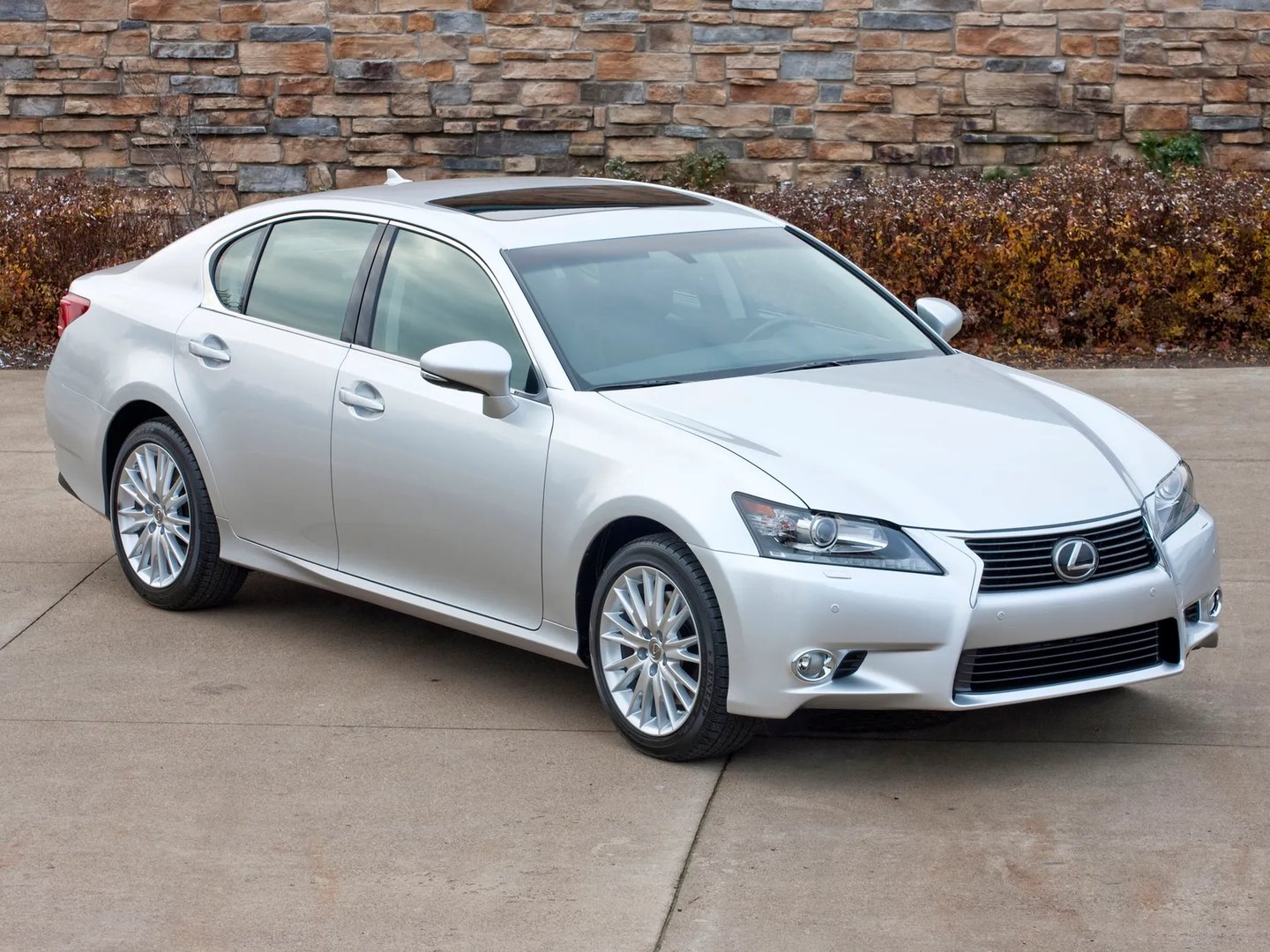 Lexus_GS_4_generation__Sedan__10.jpg