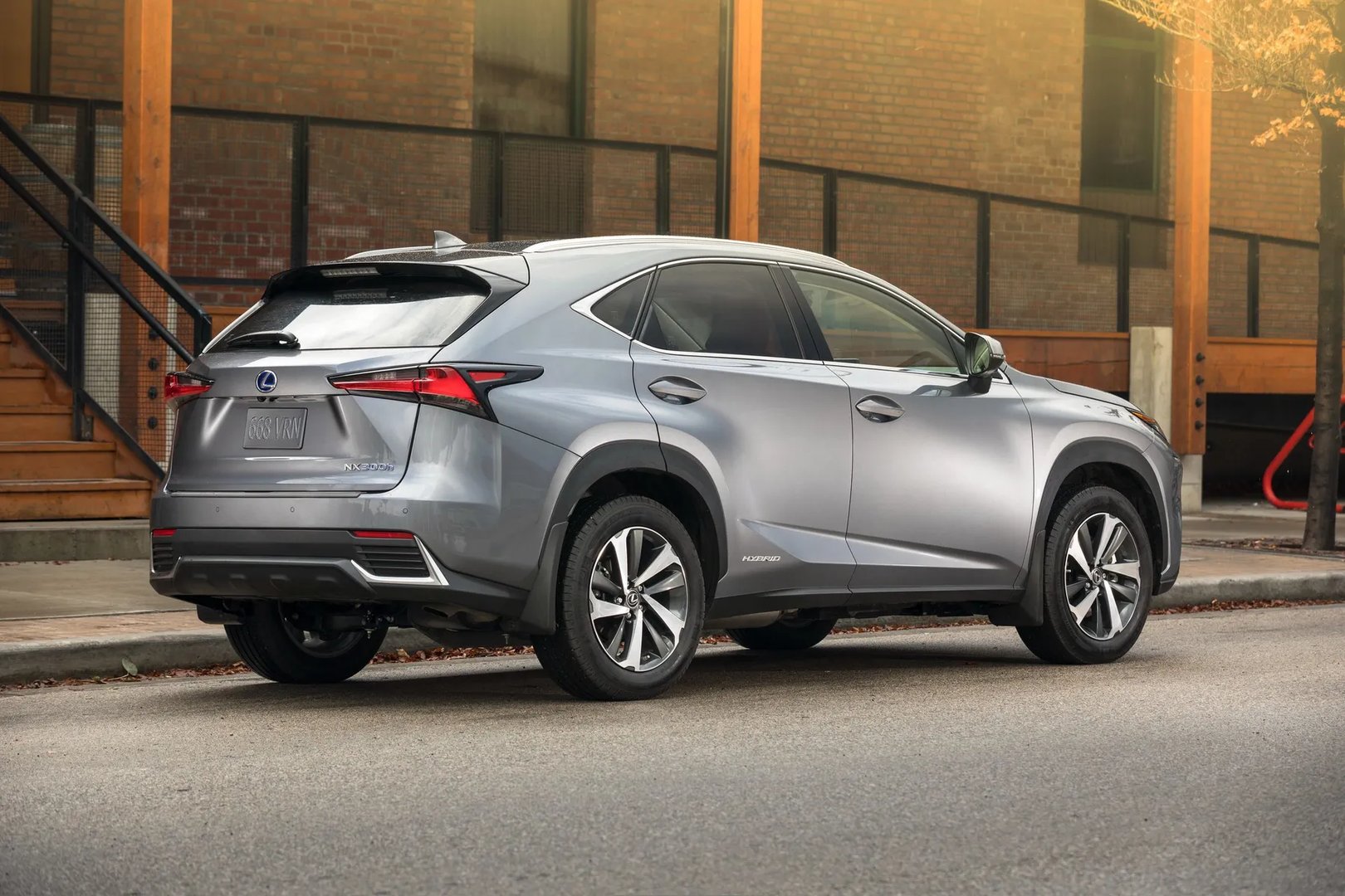 Lexus_NX_1_generation_restyling__SUV_5-doors__1.jpg
