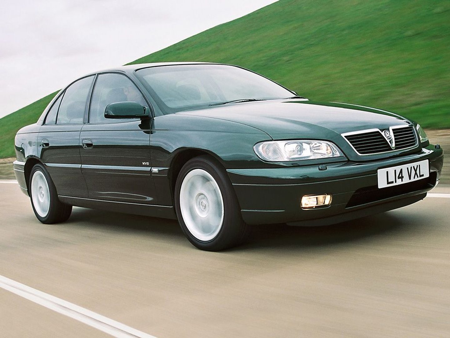 Vauxhall Omega 2 generation, restyling  Sedan 