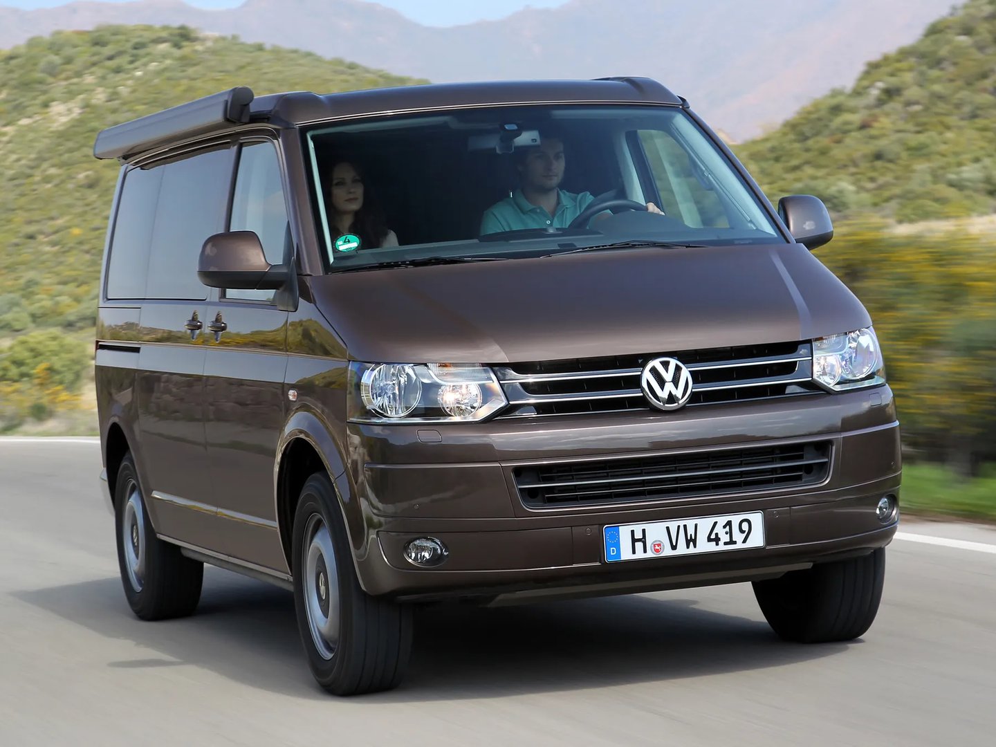 Volkswagen_California_5_generation__Minivan__5.jpg