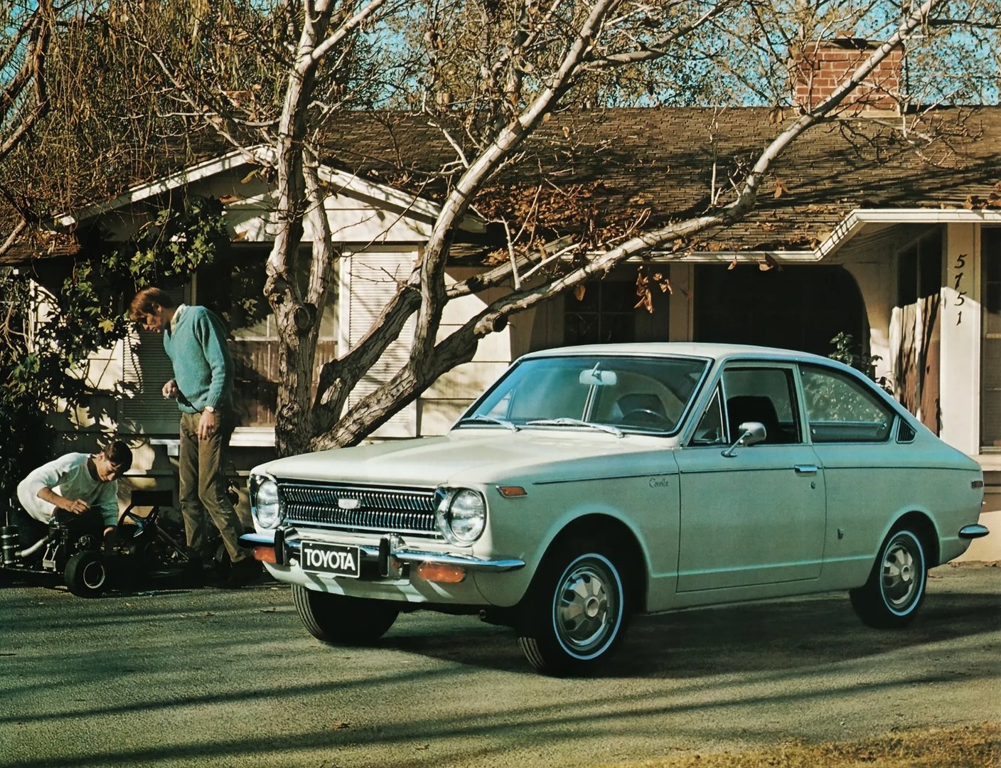 Toyota_Corolla_1_generation__Coupe__6.jpg