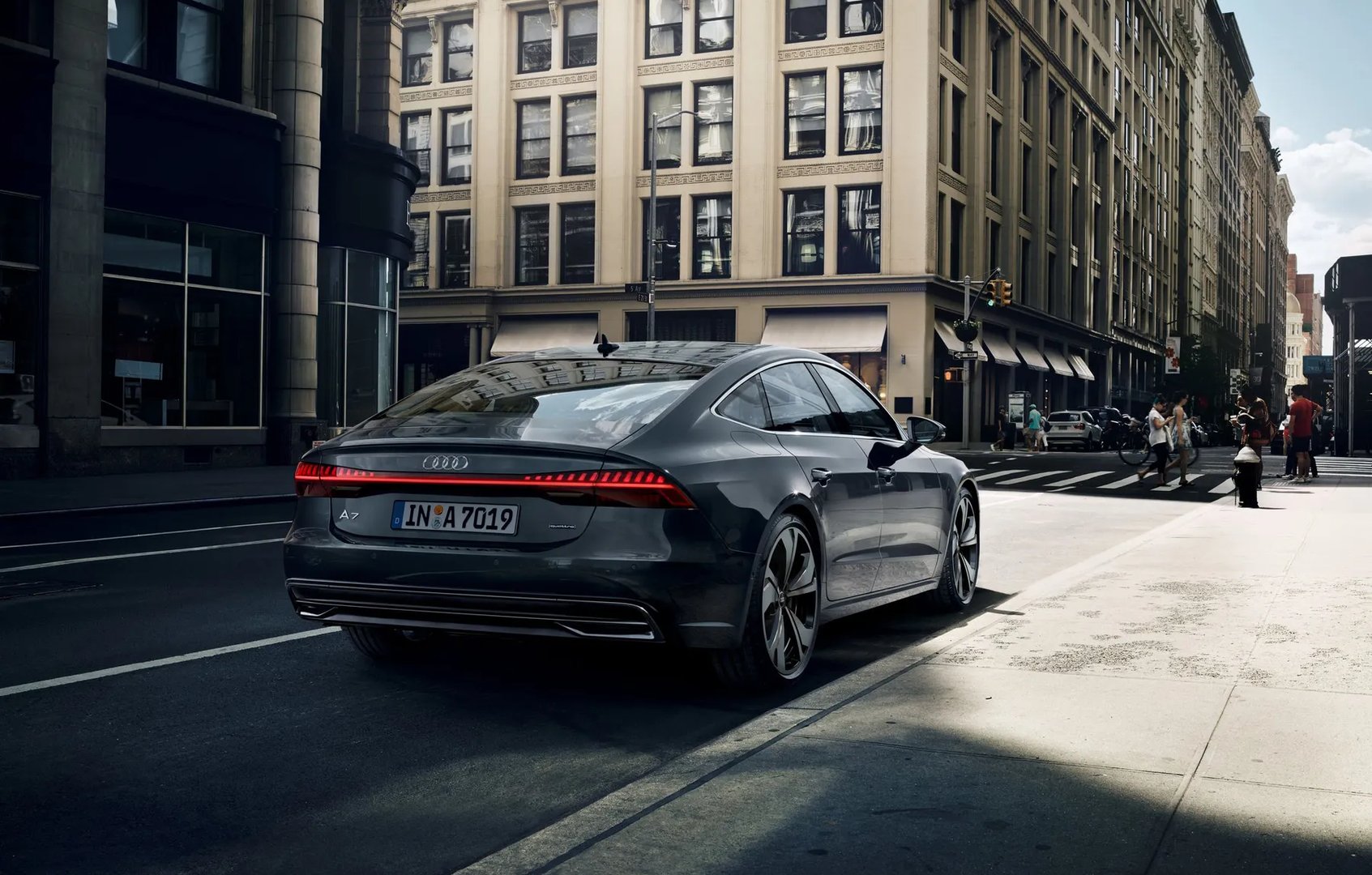 Audi_A7_2_generation_restyling_1__Liftback__2.jpg