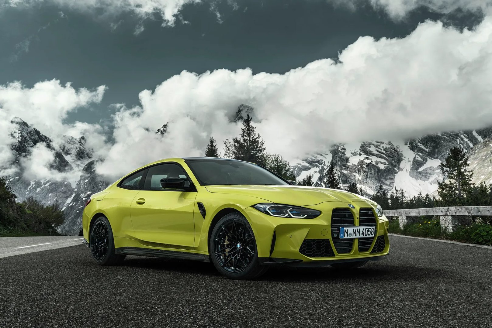 BMW_M4_2_generation__Coupe__3.jpg