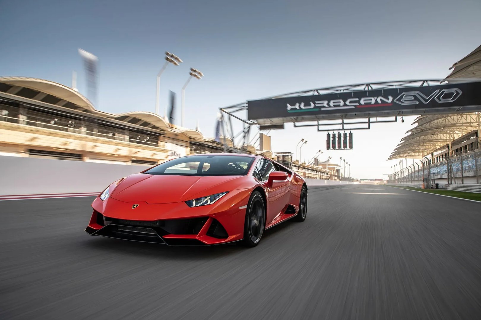 Lamborghini_Huracan_1_generation_restyling__Coupe__10.jpg