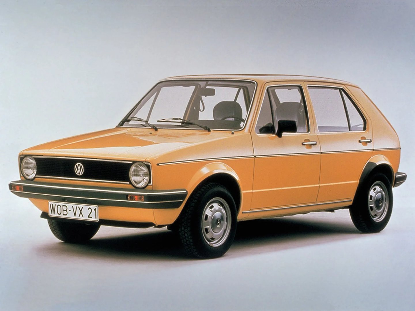 17  Hatchback 5-door