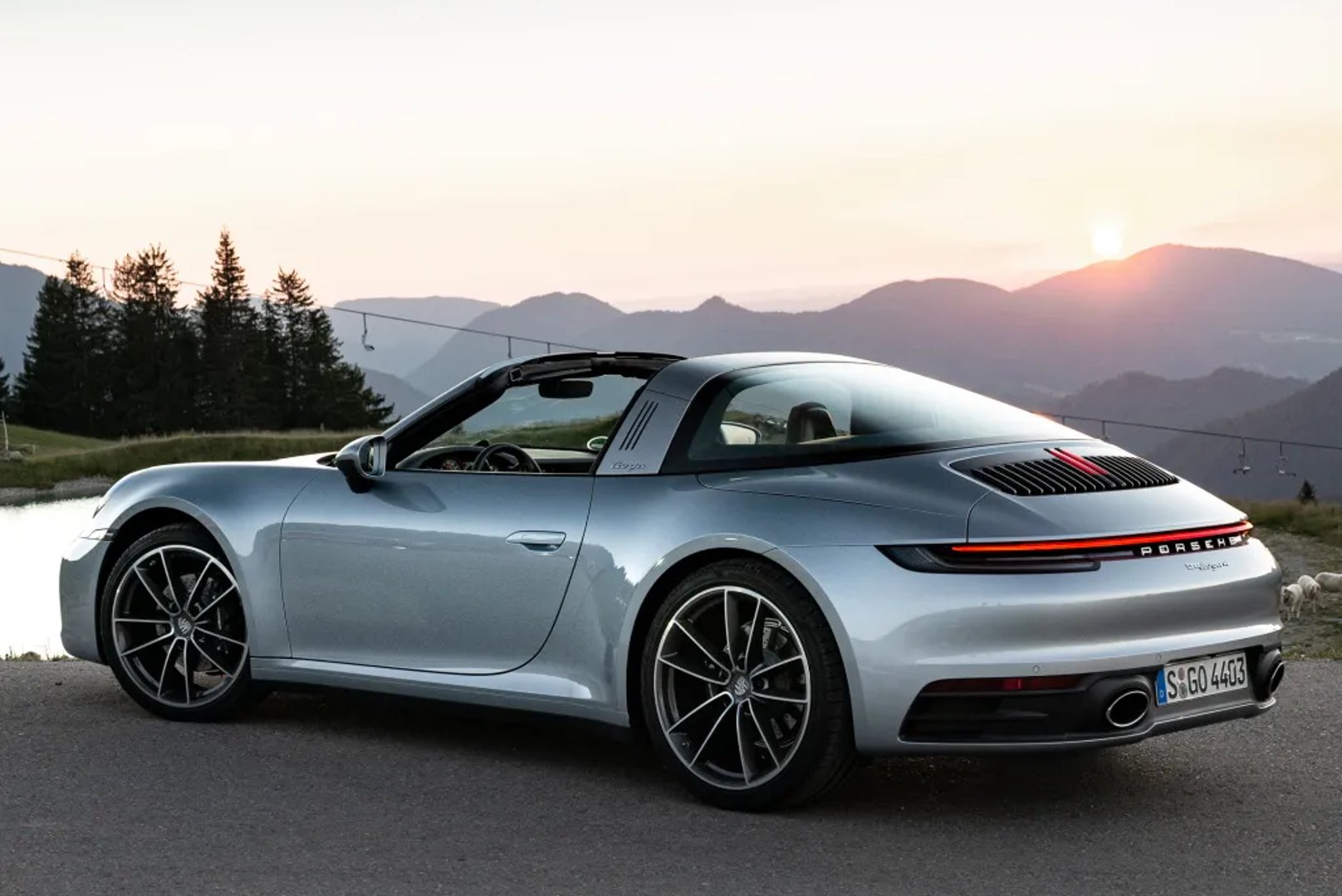 Porsche_911_8_generation__Targa__11.jpg