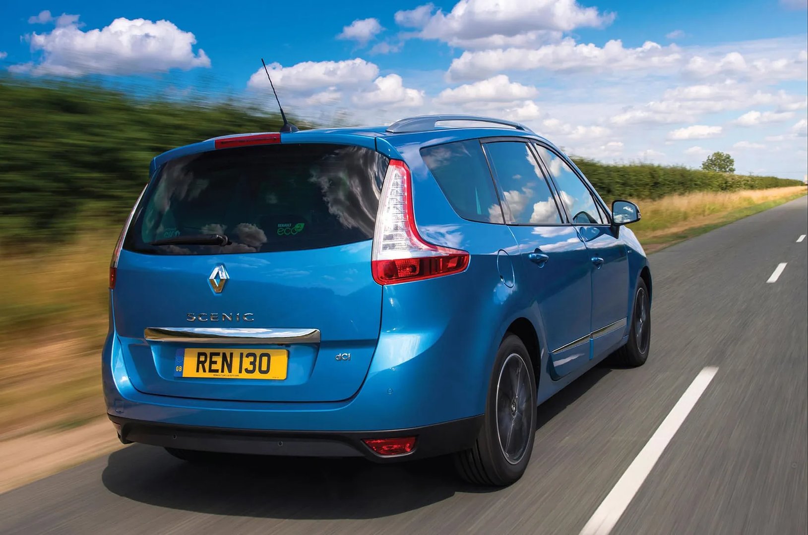 Renault_Grand_Scenic_3_generation_restyling_2__Compact_Van__4.jpg