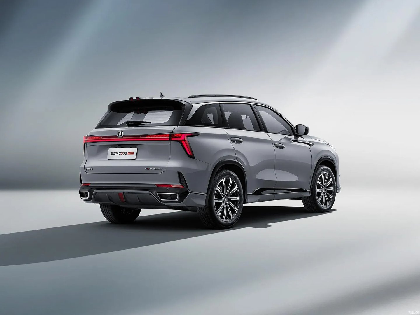 Changan_CS75_Plus_1_generation_restyling_2__SUV_5-doors__1.jpg