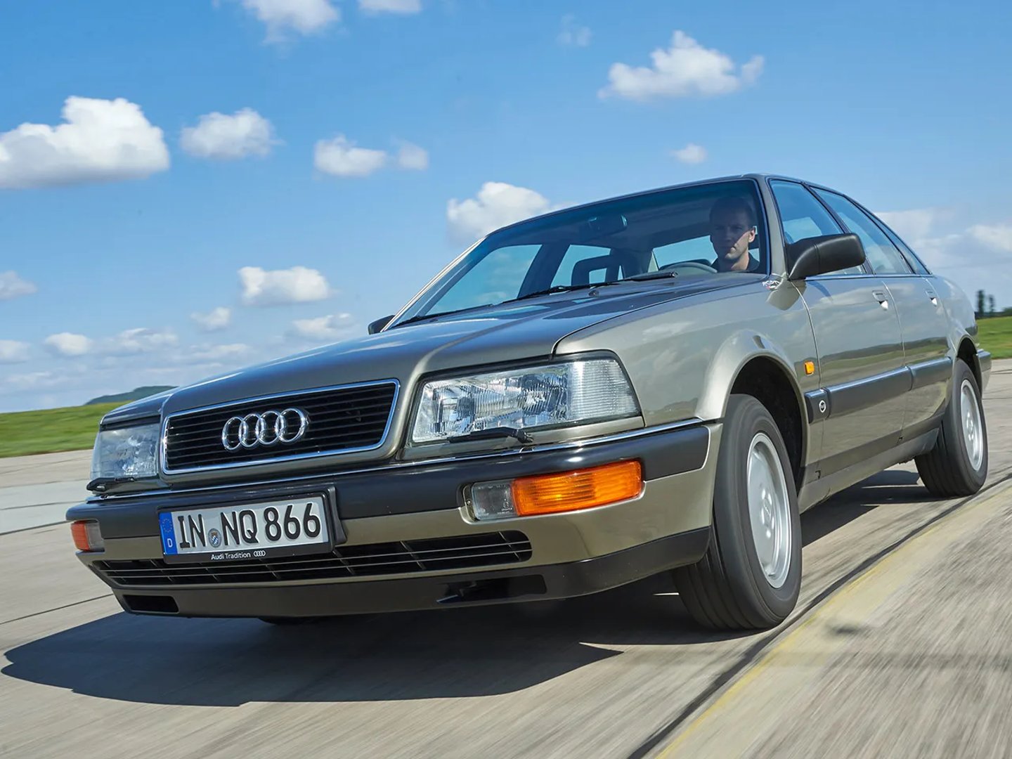 Audi V8 1 generation  Sedan