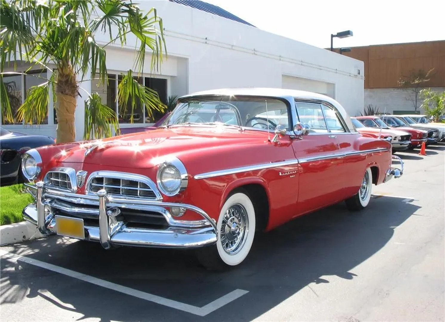 Chrysler_Windsor_5_generation__Coupe_Hardtop__1.jpg