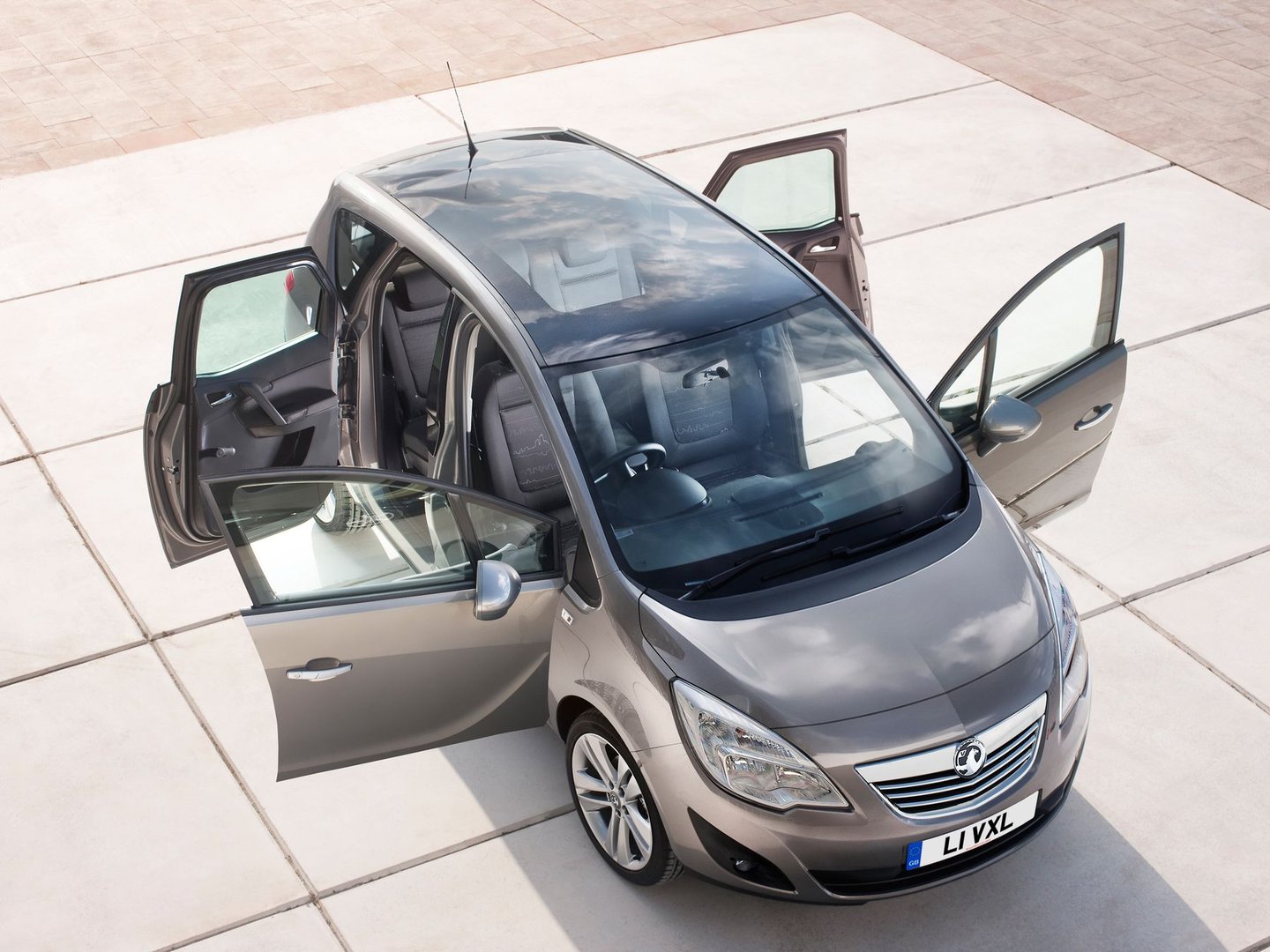 vauxhall_Meriva_2_generation__Compact_Van__10.jpg