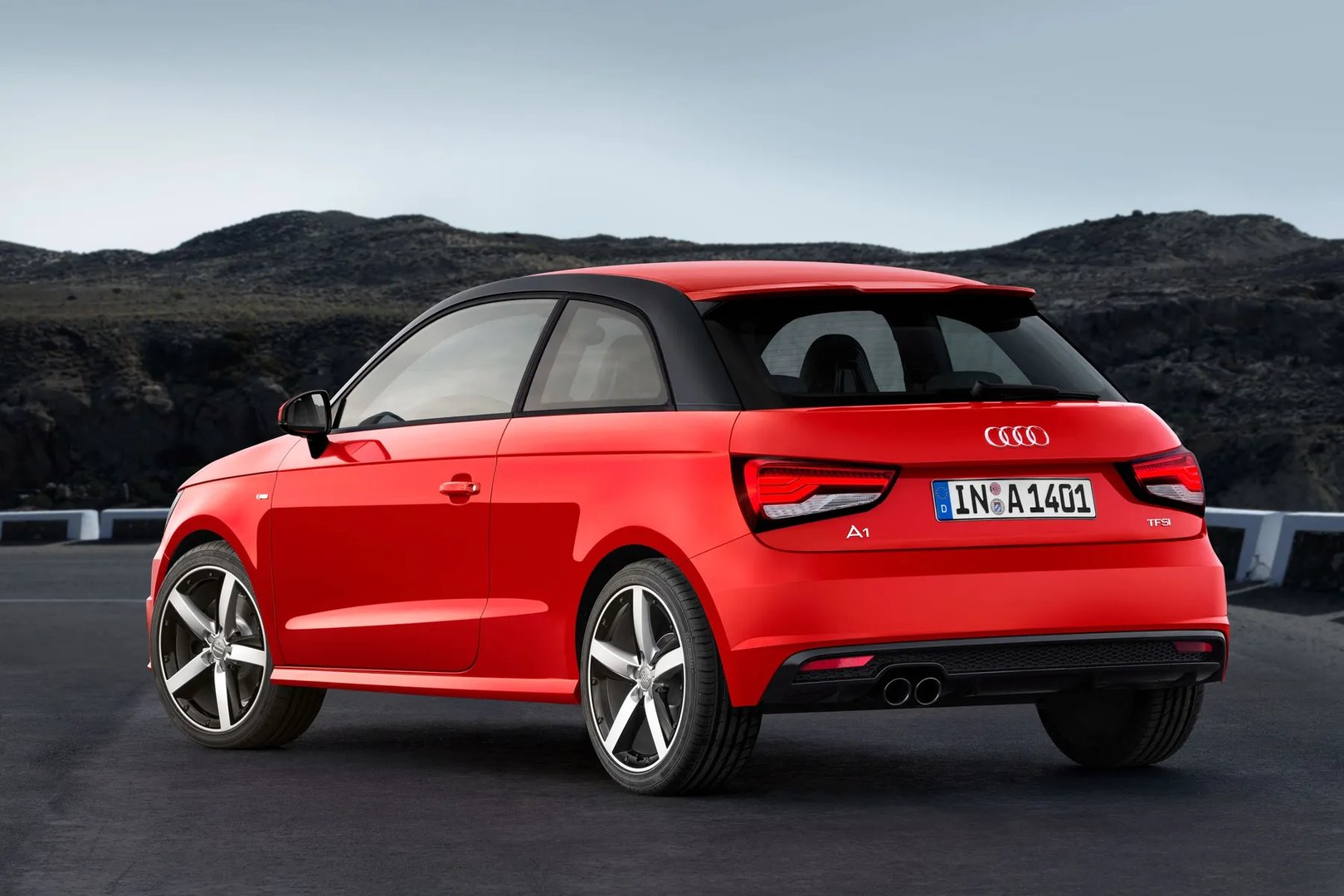 Audi_A1_1_generation_restyling__Mini_3-doors__12.jpg