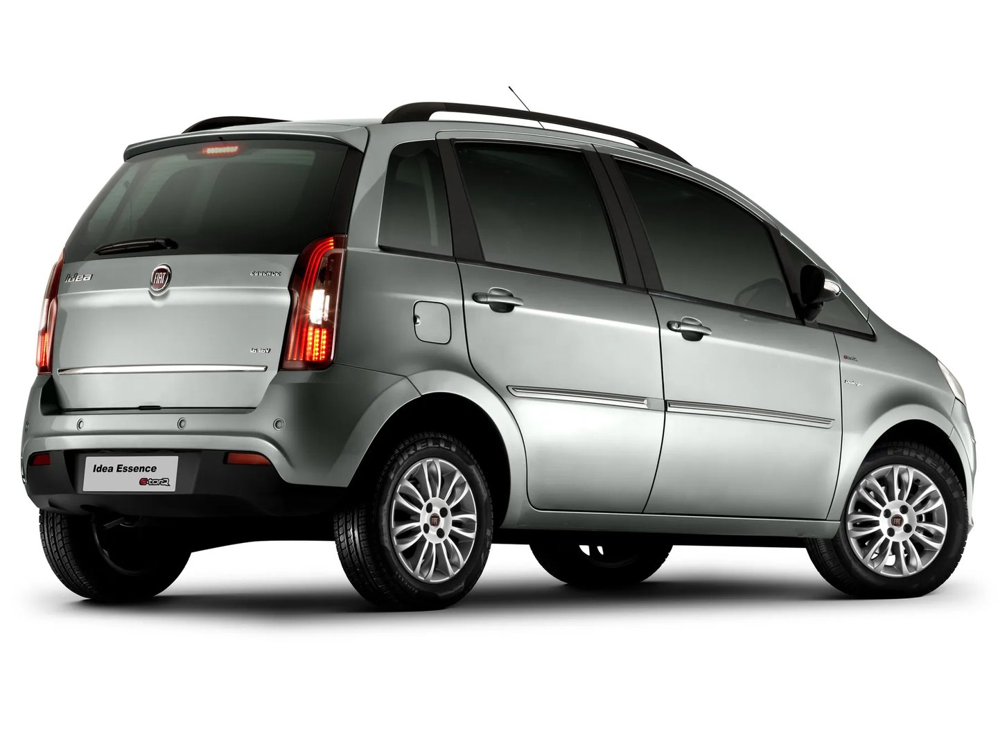 Fiat_Idea_1_generation__Mini_5-doors__9.jpg