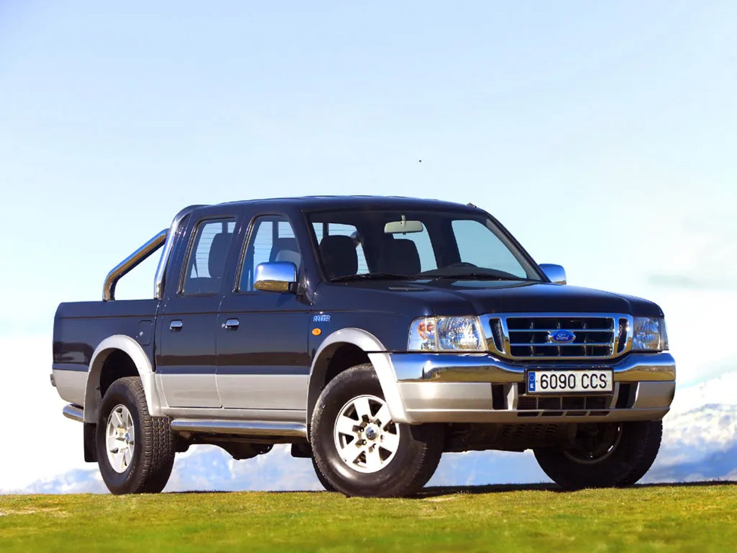 —  Pickup double-cab