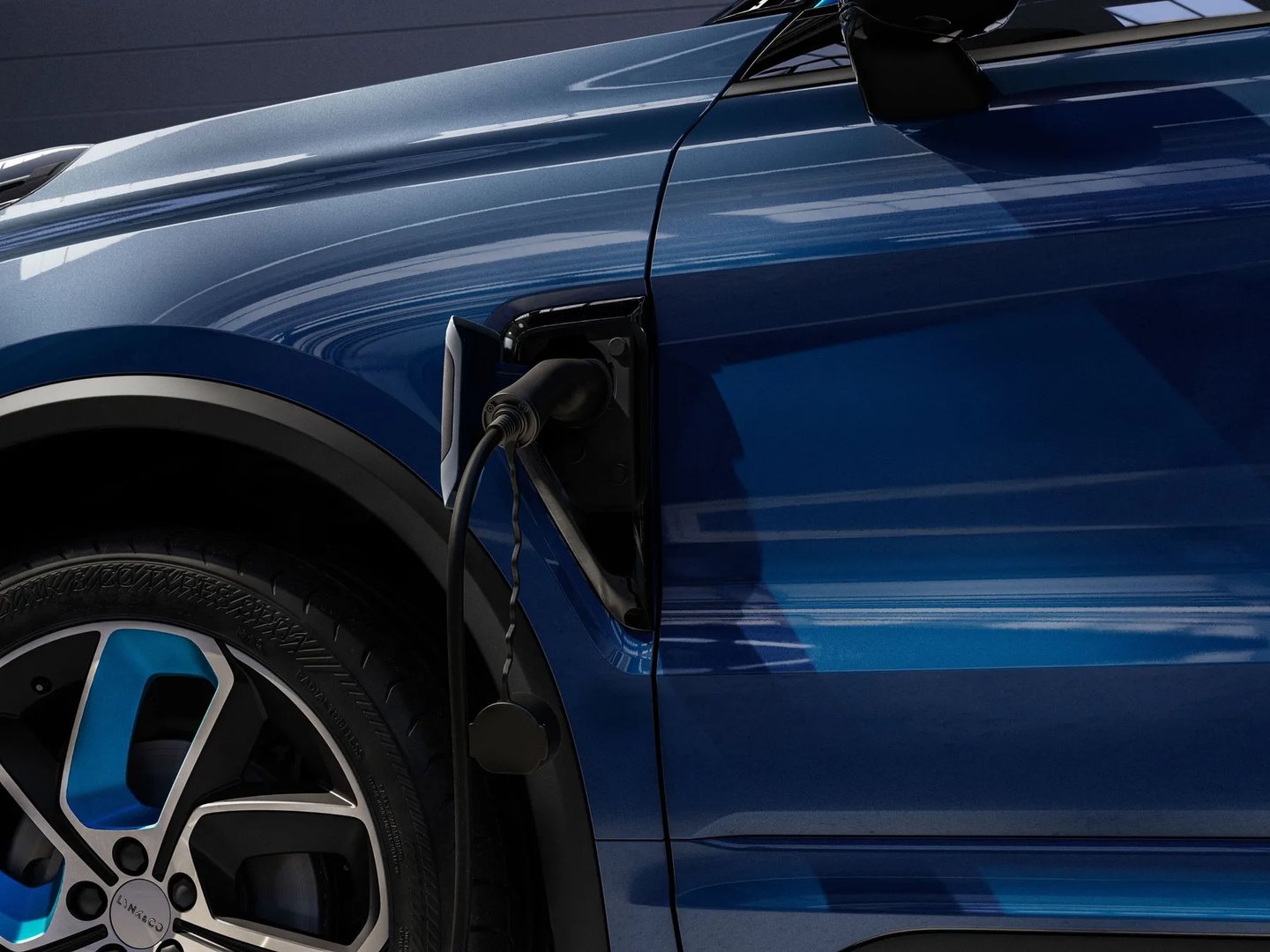 lynkco_01_1_generation_restyling_1__SUV_5-doors__13.jpg