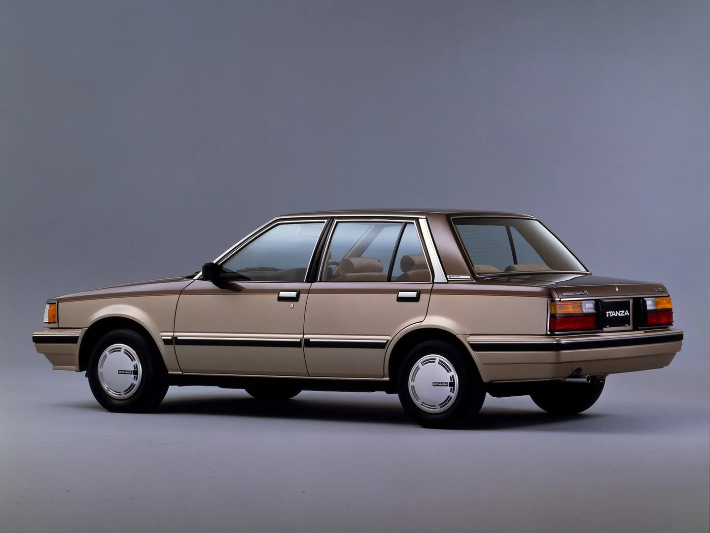 Nissan_Stanza_1_generation__Sedan__1.jpg