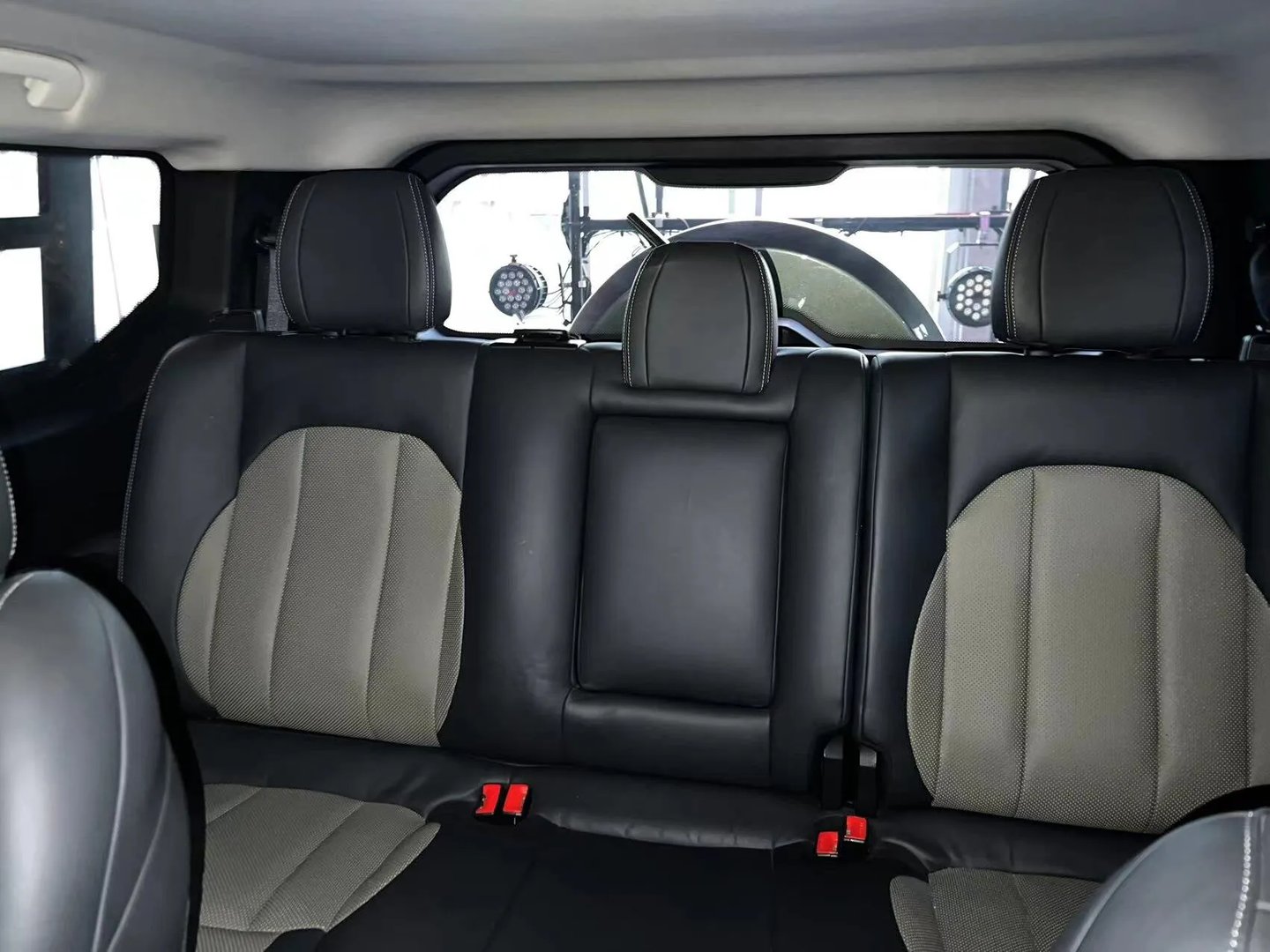 DongFeng_Mengshi_1_generation__SUV_5-doors__6.jpg
