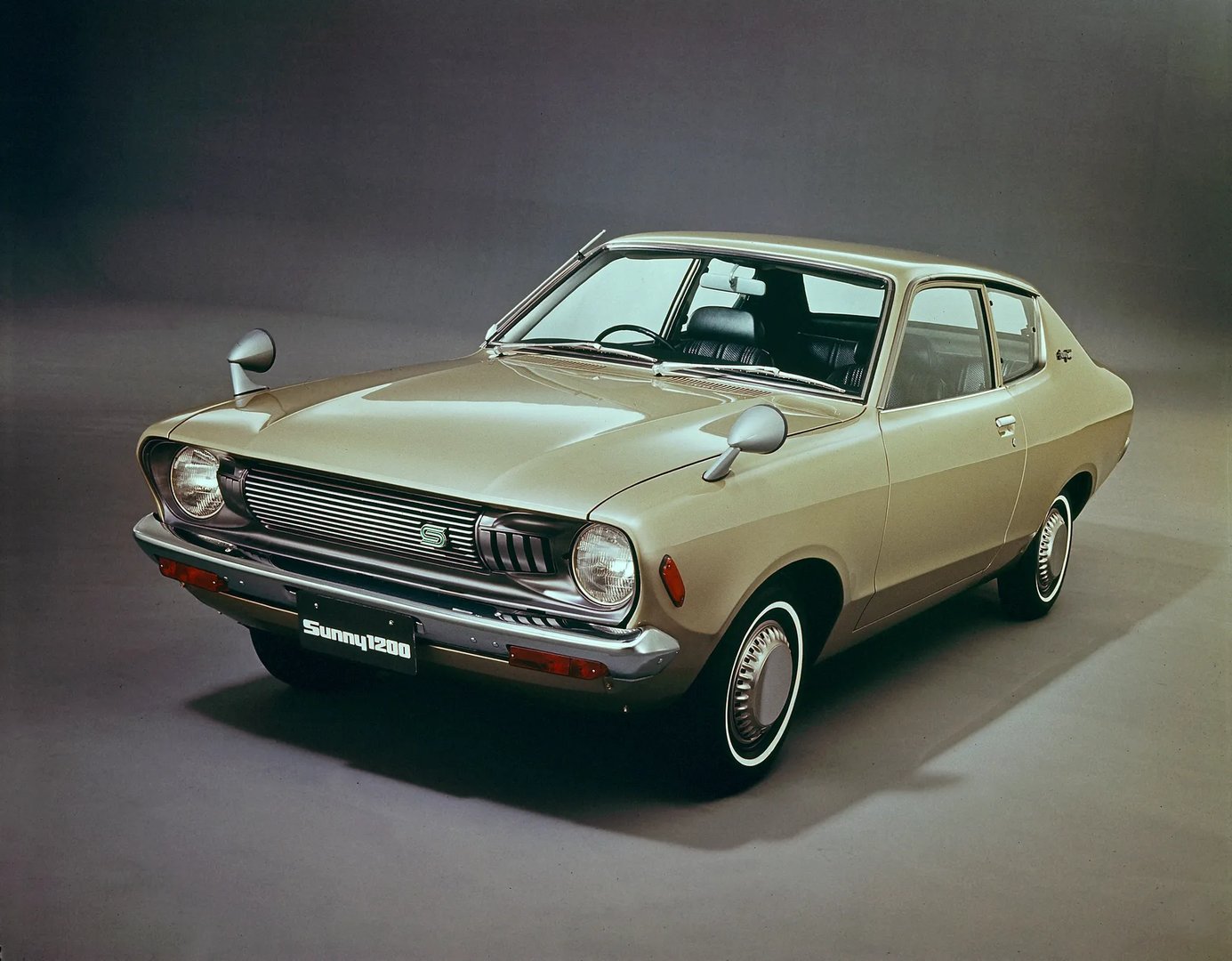 Nissan Sunny 3 generation  Sedan 2-doors