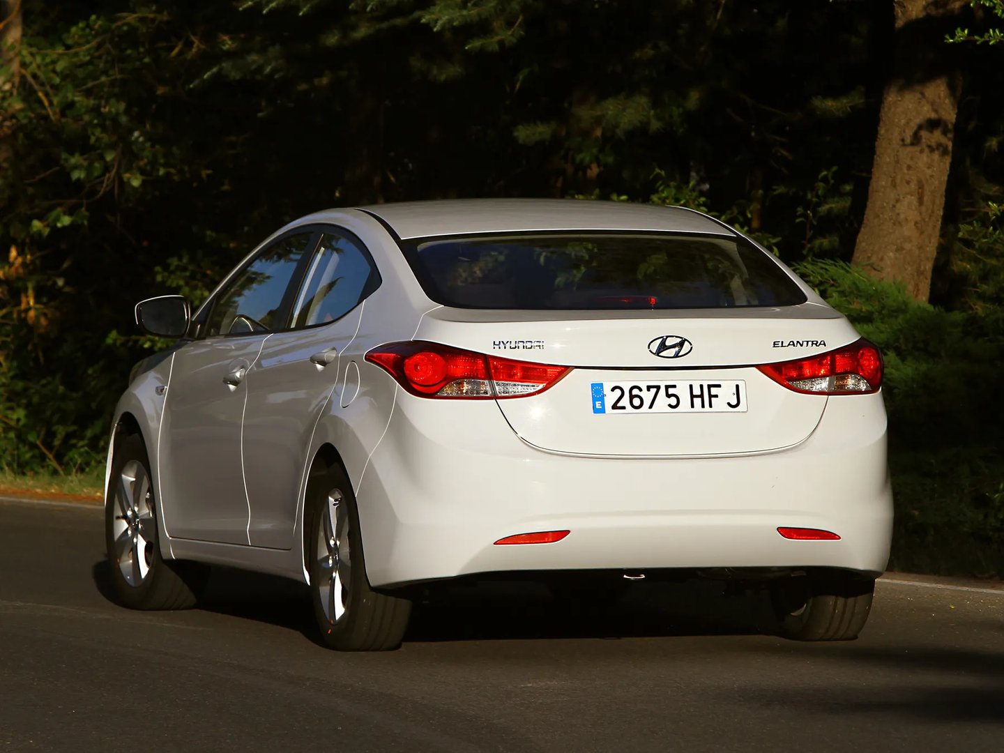 Hyundai_i35_1_generation__Sedan__12.jpg