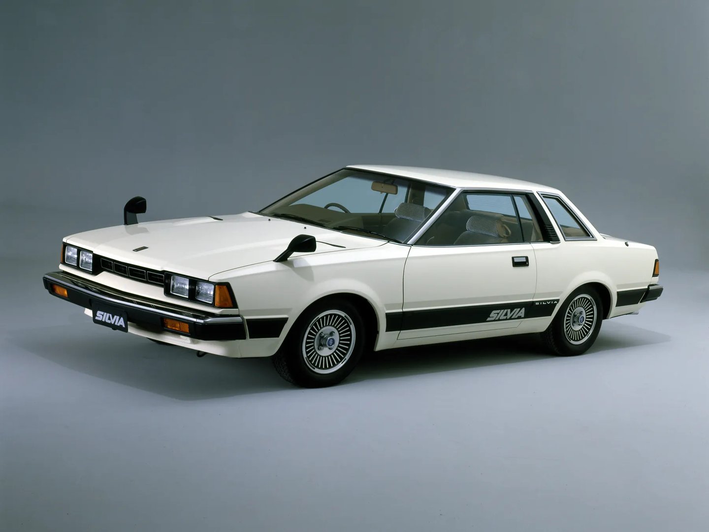 Nissan_Silvia_3_generation__Coupe__5.jpg