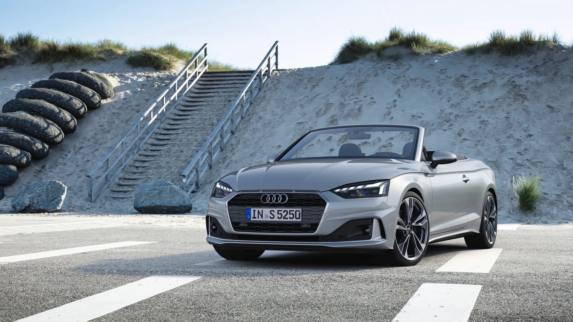 Audi_A5_2_generation_restyling__Cabrio__7.jpg