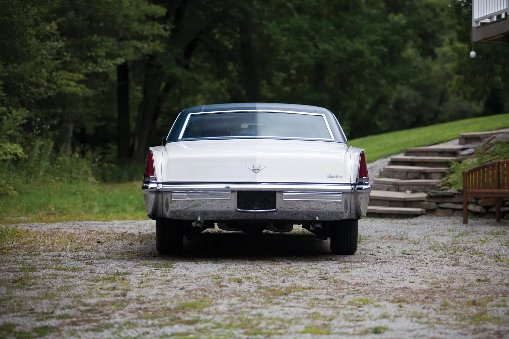 Cadillac_DeVille_3_generation__Sedan_Hardtop__13.jpg