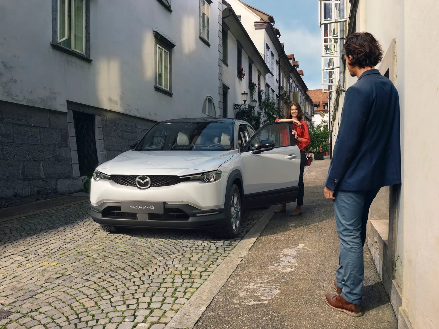 Mazda_MX-30_1_generation__SUV_5-doors__7.jpg