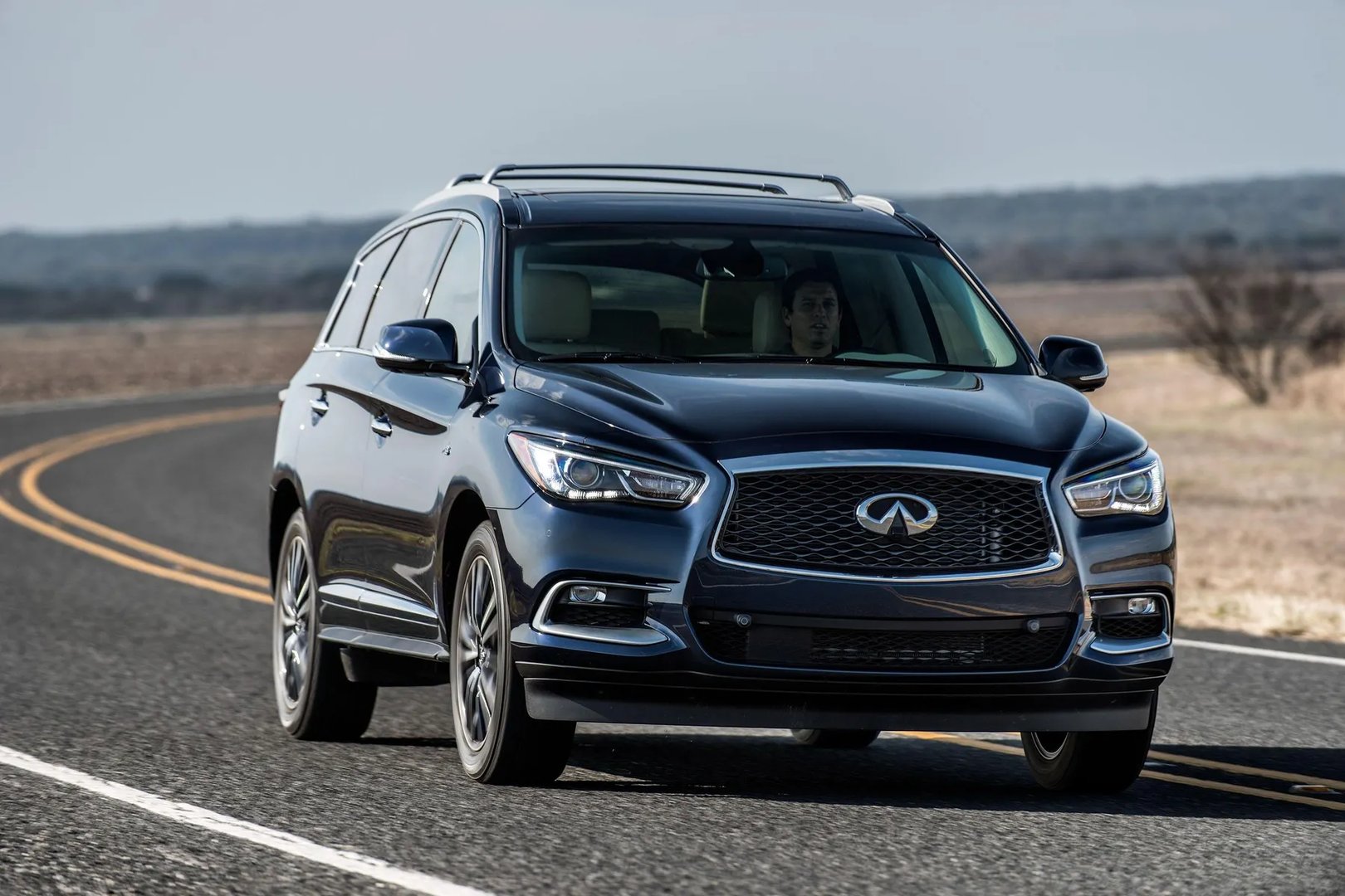 Infiniti_QX60_1_generation__SUV_5-doors__1.jpg