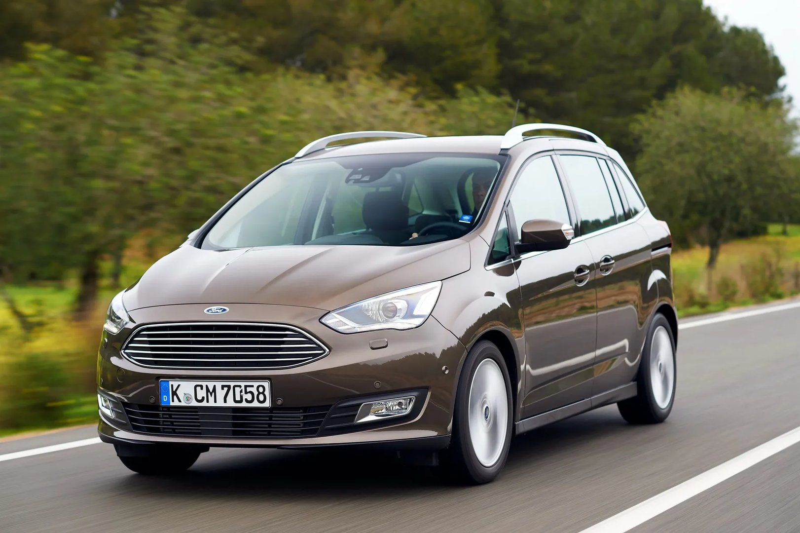 Ford_C-MAX_2_generation_restyling__Compact_Van__8.jpg