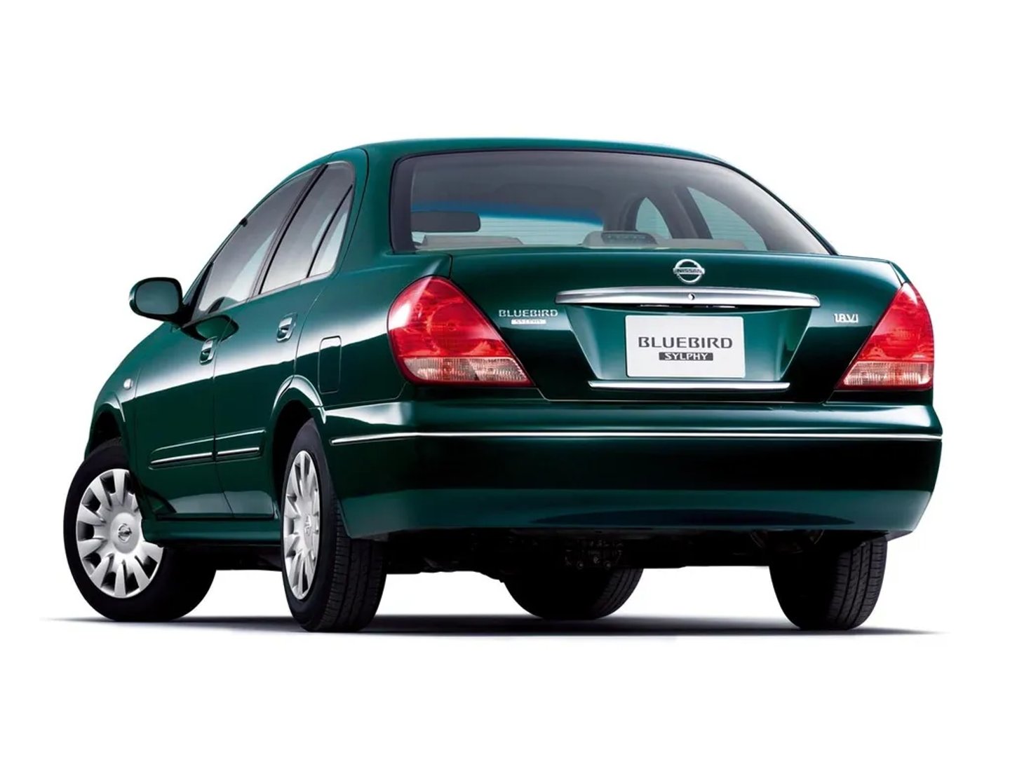 Nissan_Bluebird_Sylphy_1_generation__Sedan__5.jpg