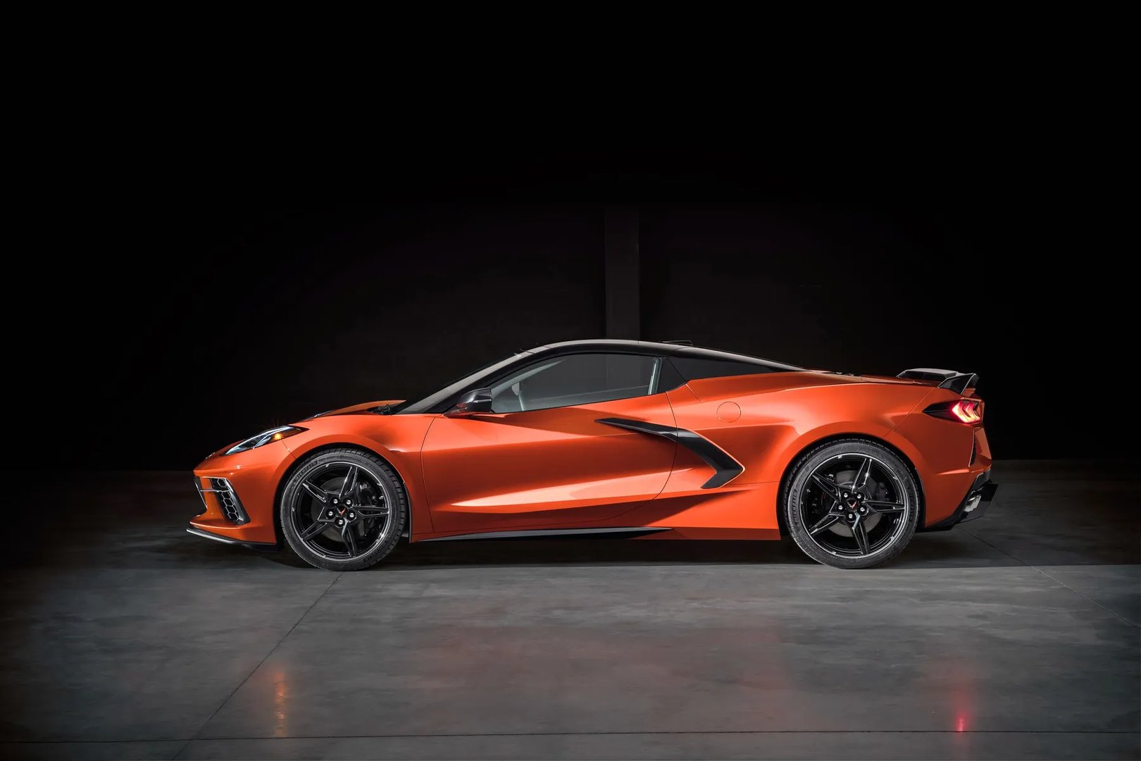 Chevrolet_Corvette_8_generation__Roadster__8.jpg