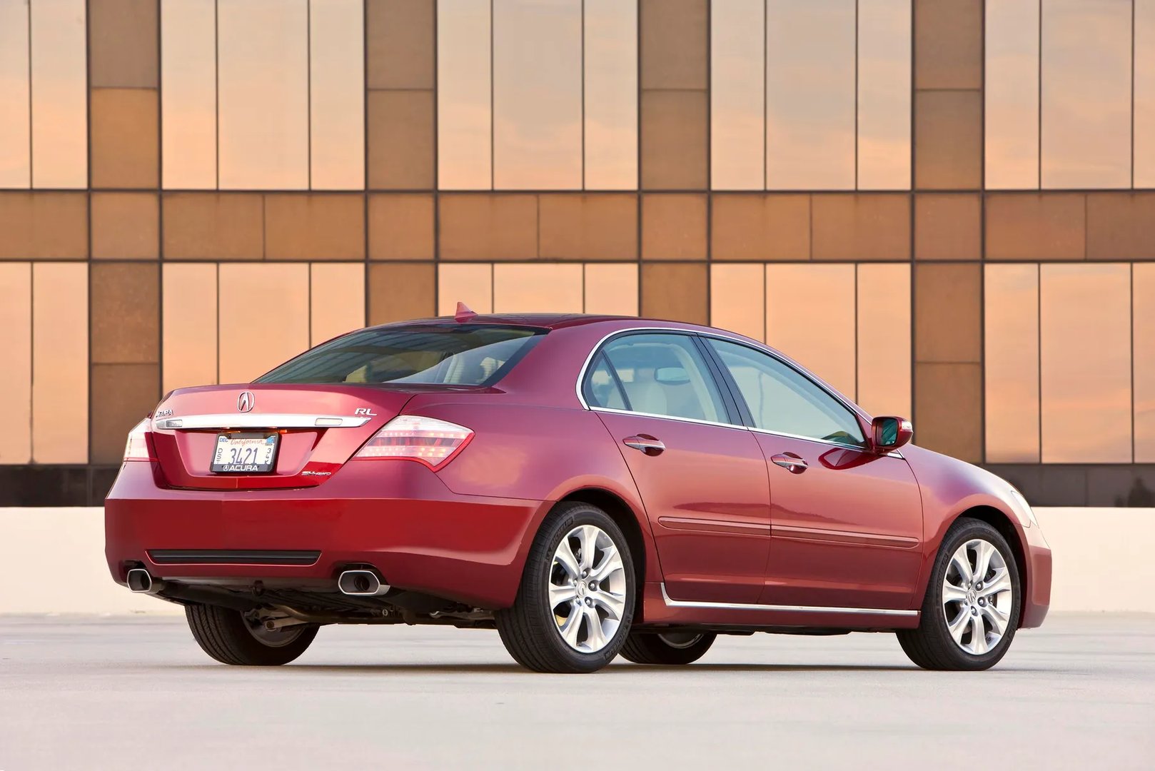 Acura_RL_2_generation_restyling__Sedan__7.jpg