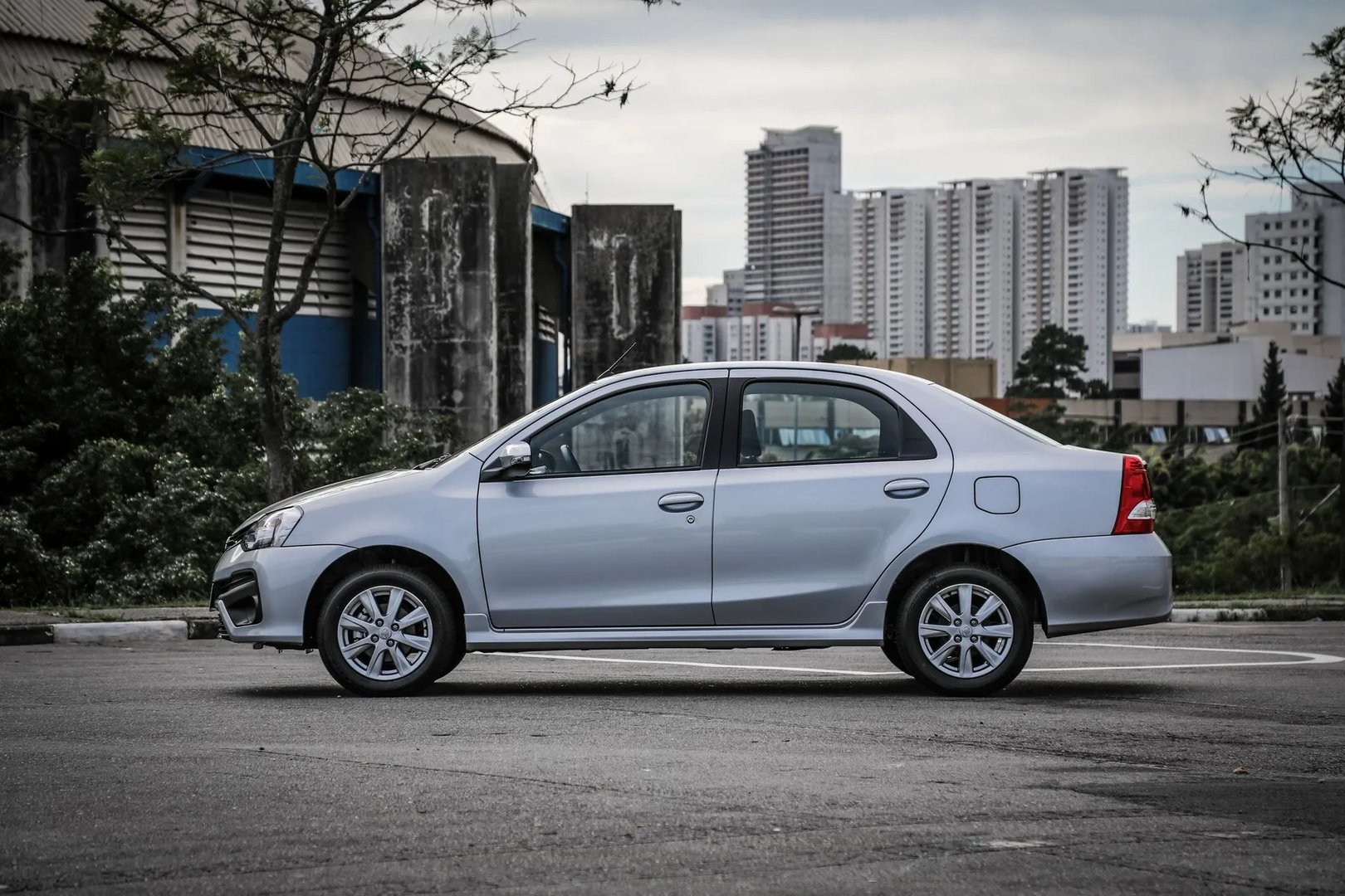 Toyota_Etios_1_generation_restyling__Sedan__7.jpg