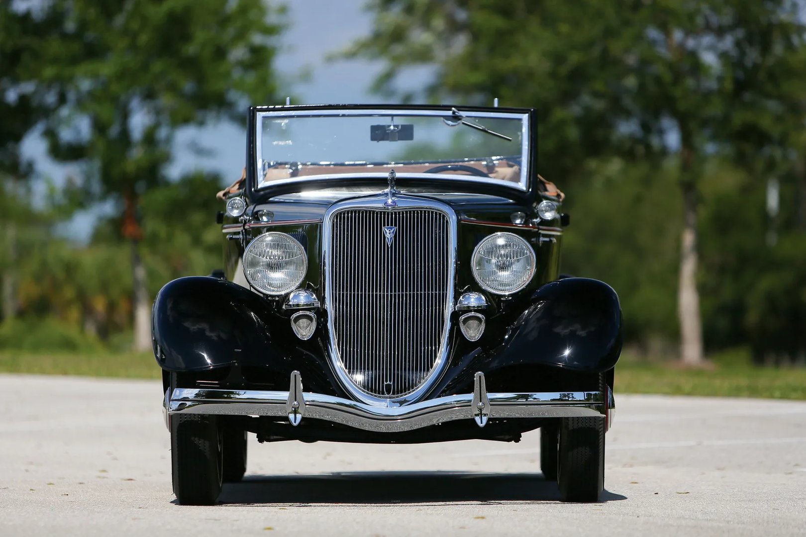 Ford_V8_1_generation__Cabrio__3.jpg
