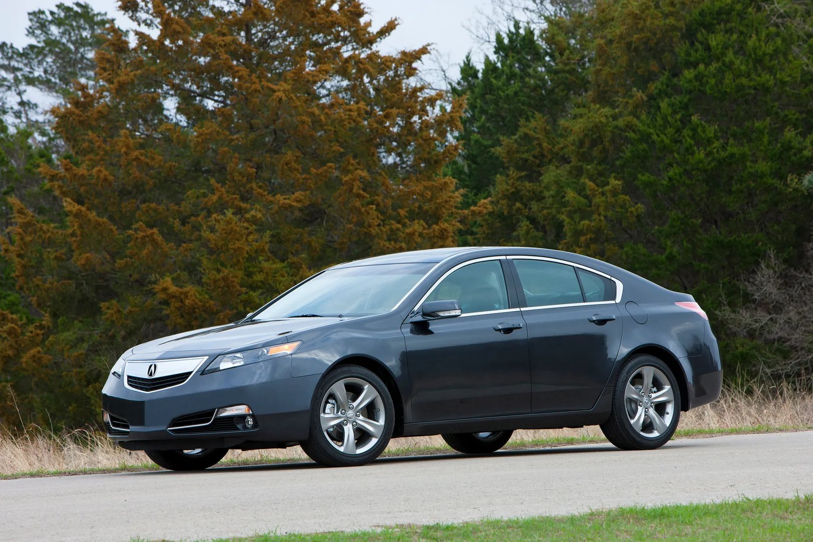 Acura_TL_4_generation_restyling__Sedan__12.jpg
