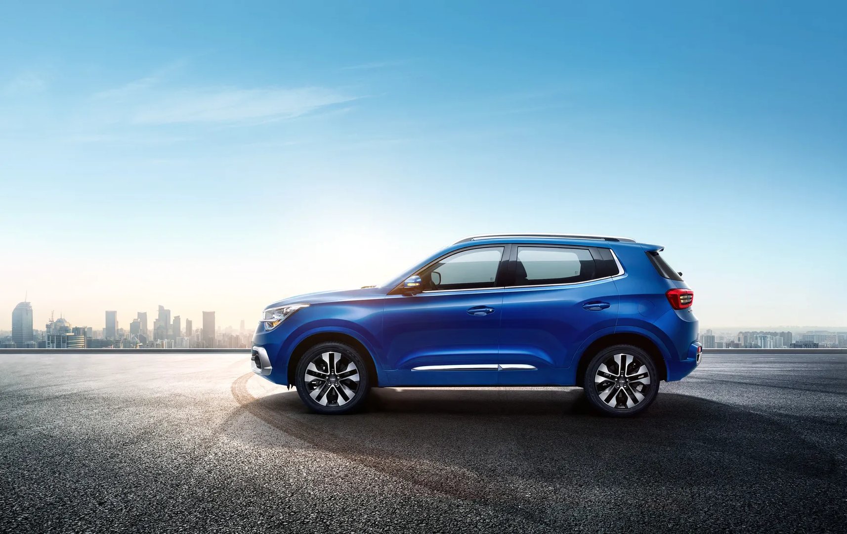 Chery_Tiggo_4_1_generation__SUV_5-doors__1.jpg