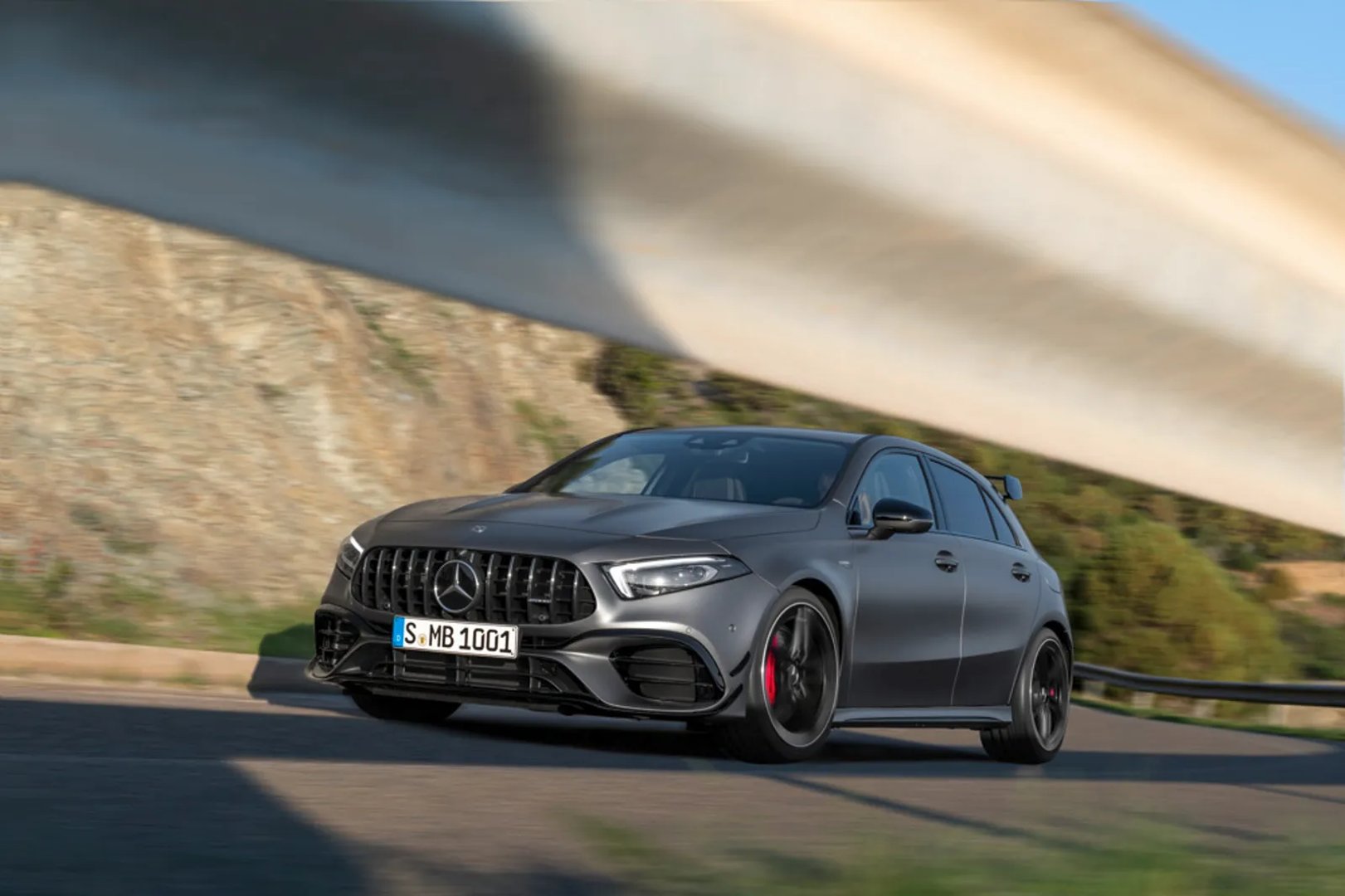 Mercedes_A-Class_AMG_2_generation__Hatchback_5-door__4.jpg