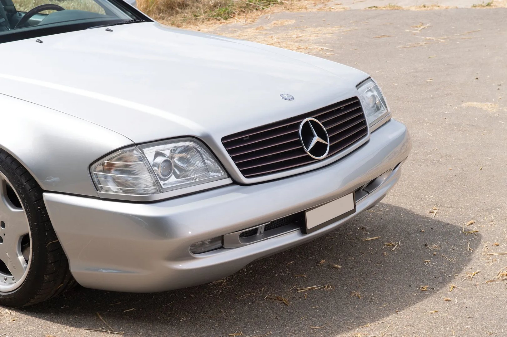 Mercedes_SL-Class_AMG_1_generation__Roadster__6.jpg