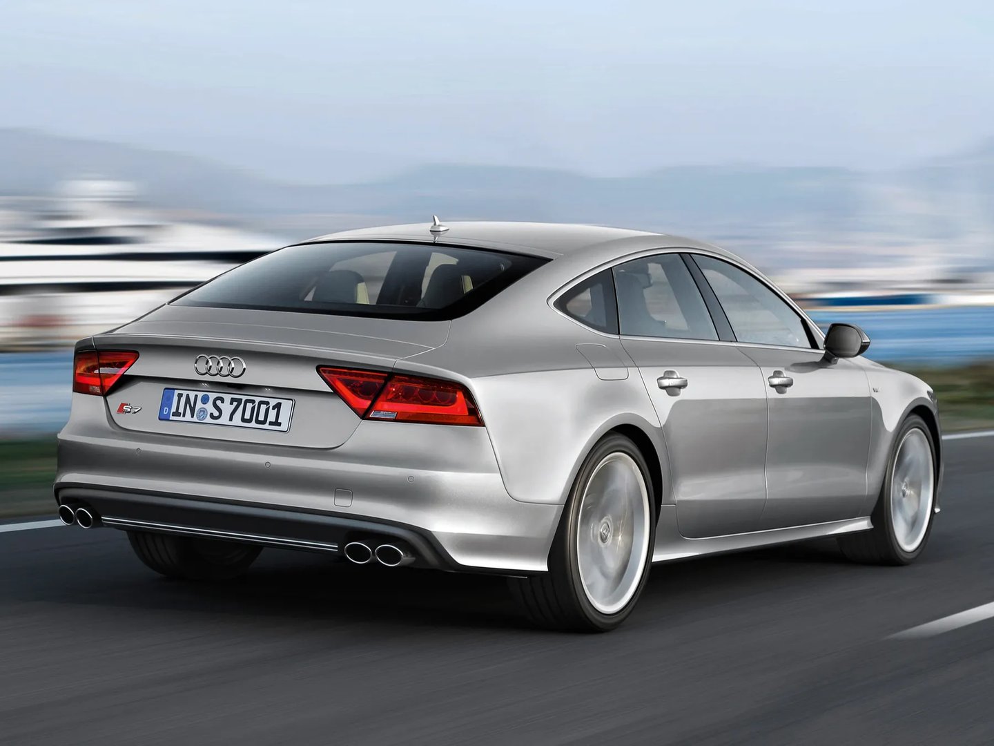 Audi_S7_1_generation__Liftback__7.jpg