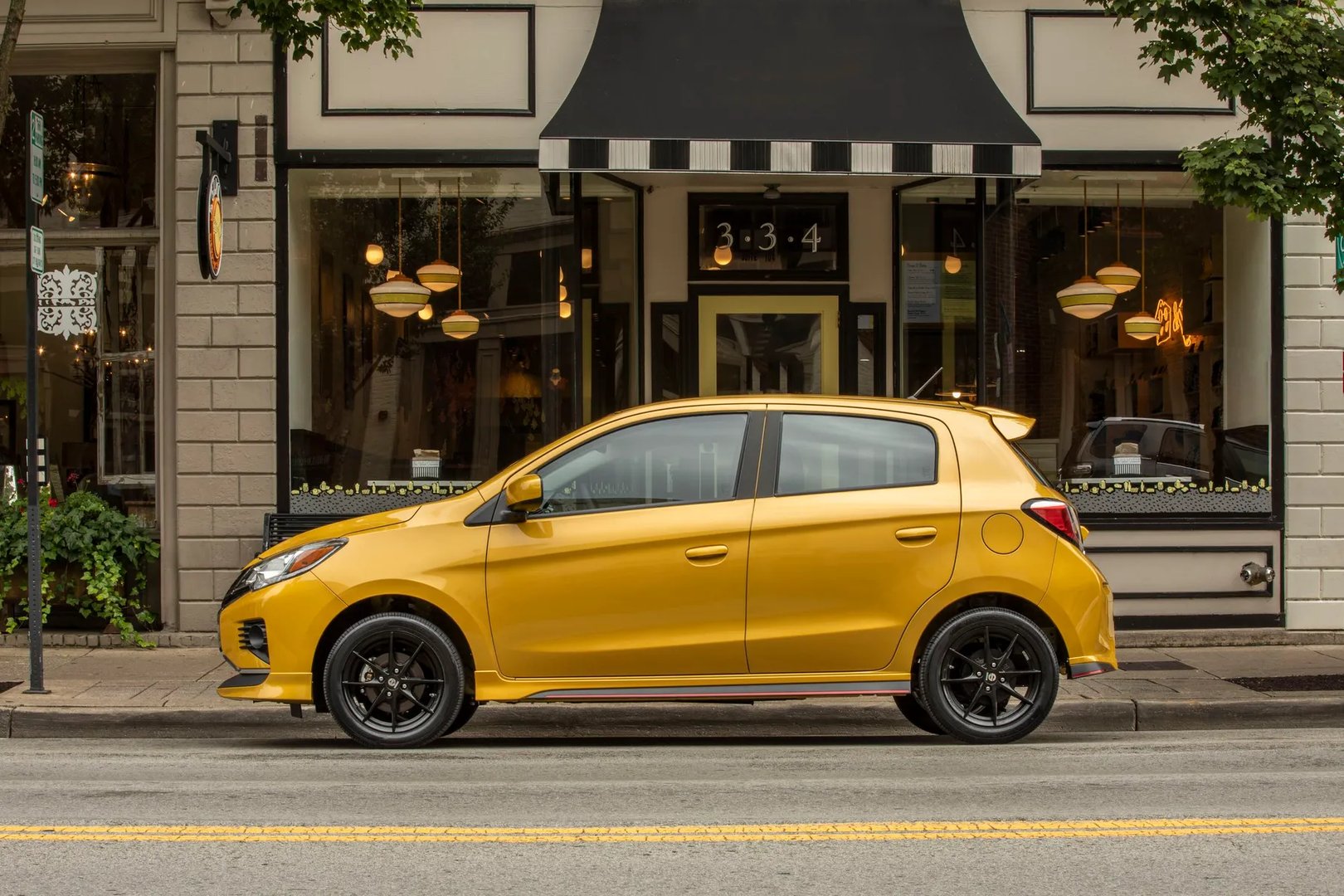 Mitsubishi_Mirage_6_generation_restyling_2__Hatchback_5-door__7.jpg