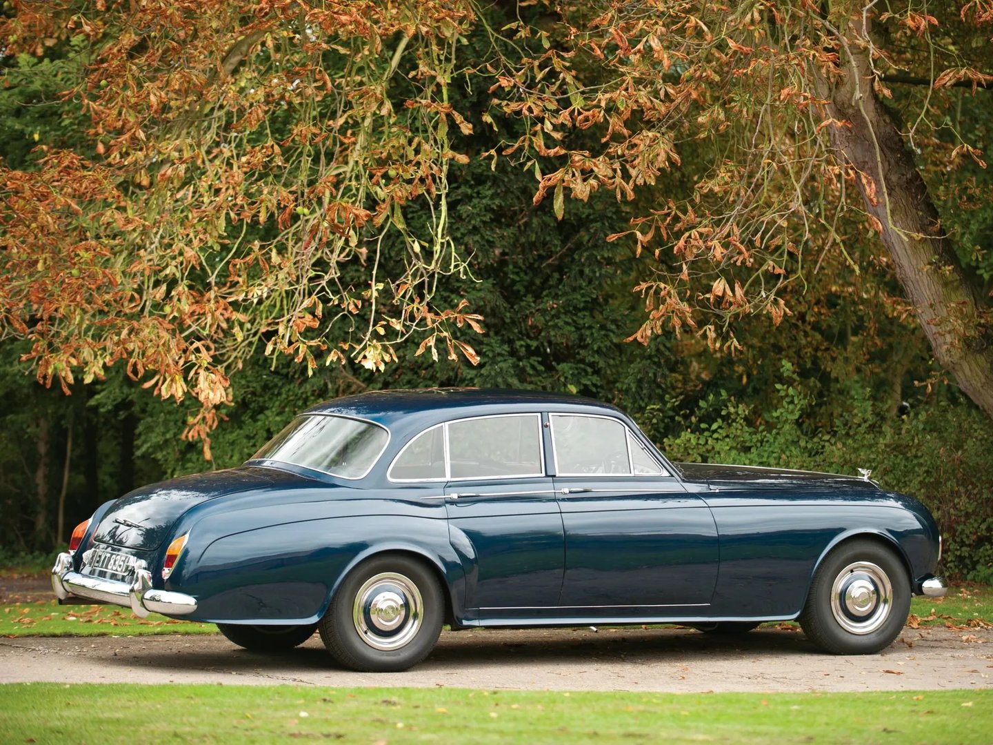 Bentley_S_3_generation__Sedan__1.jpg