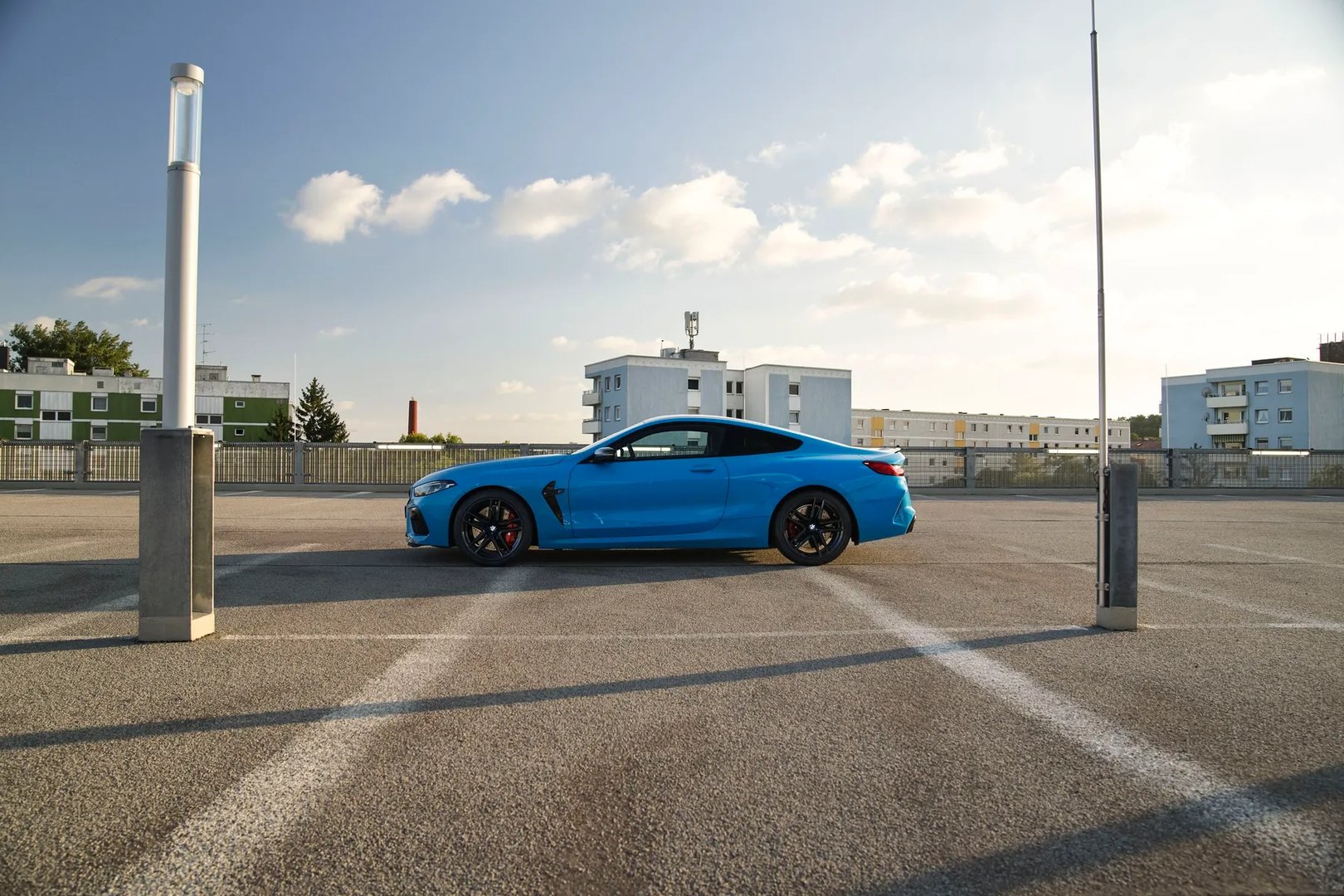 BMW_M8_1_generation_restyling_1__Coupe__2.jpg