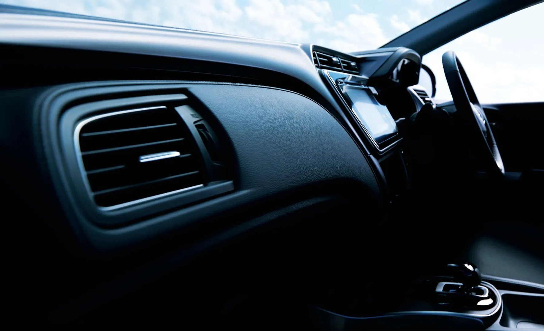 Honda_Grace_1_generation_restyling__Sedan__7.jpg