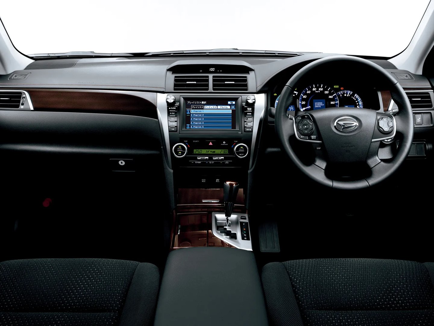 Daihatsu_Altis_4_generation__Sedan__4.jpg