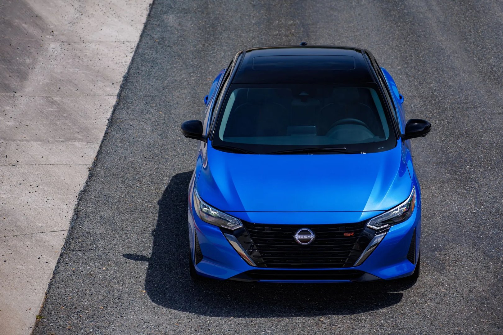 Nissan_Sentra_8_generation_restyling__Sedan__2.jpg