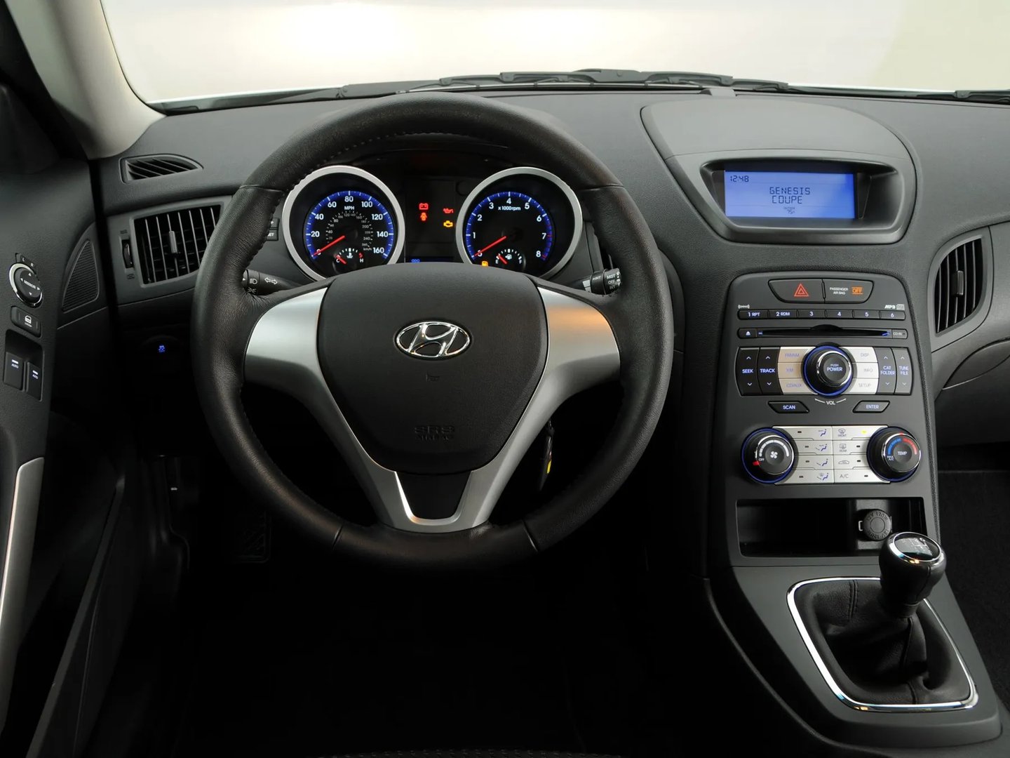 Hyundai_Genesis_Coupe_1_generation__Coupe__12.jpg