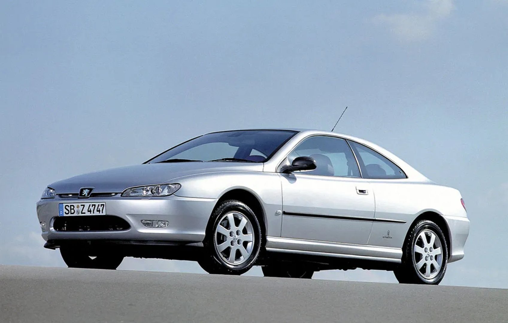Peugeot_406_1_generation__Coupe__2.jpg