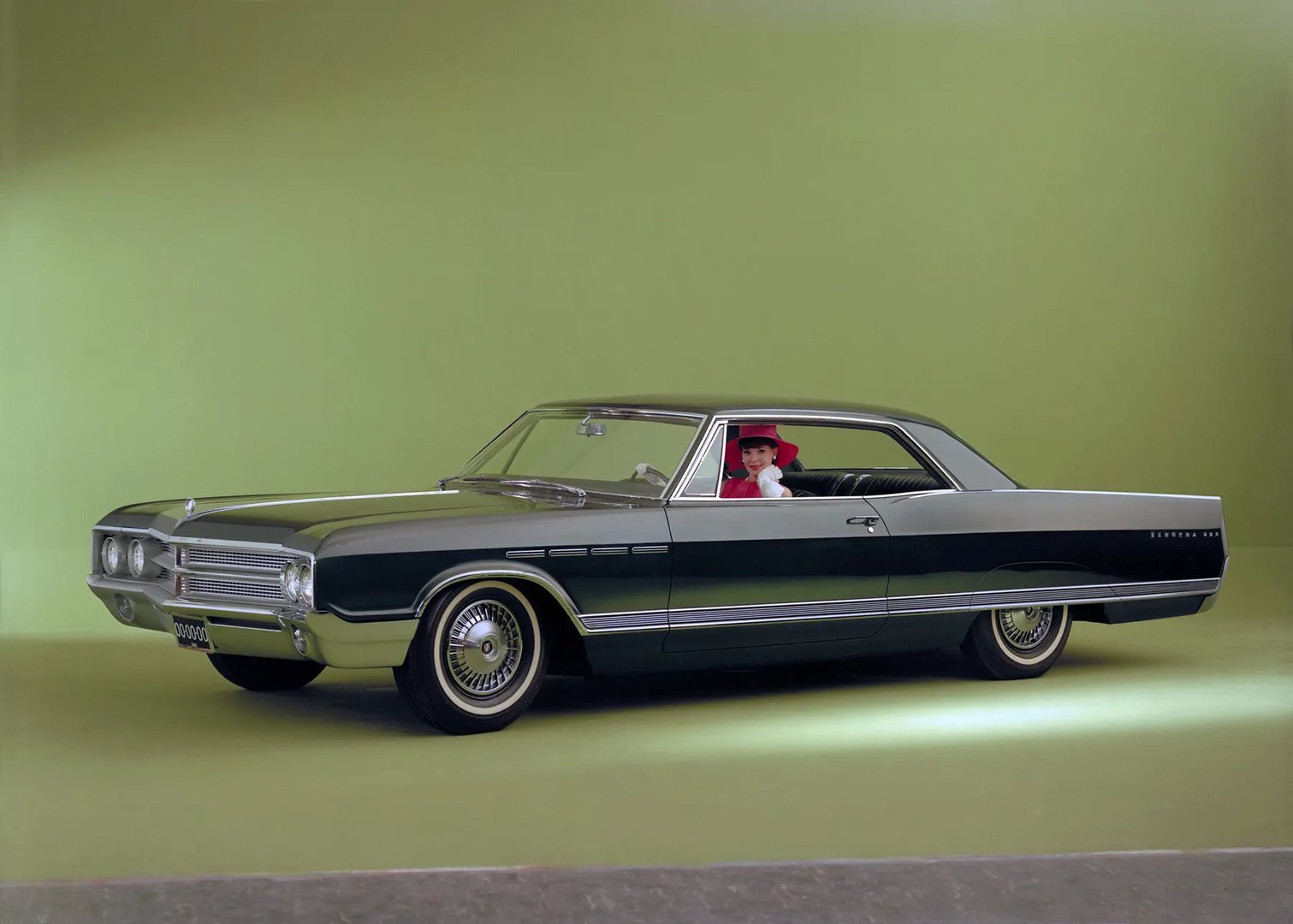 Buick_Electra_3_generation__Coupe_Hardtop__3.jpg